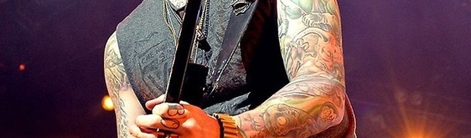 *** EDITING *** The Only Half I Need - {Synyster Gates - Book 3}